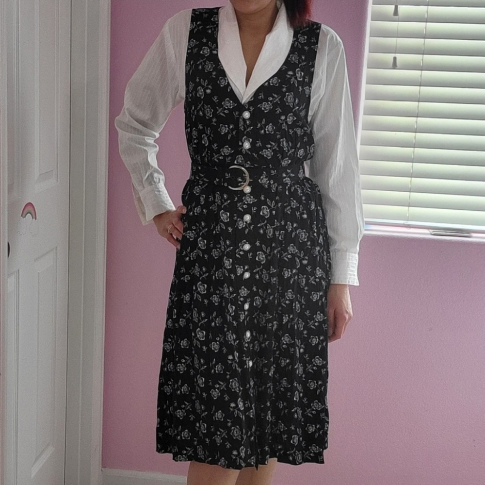 PERI PETITES FLORAL PRINT BLACK  DRESS/SIZE  6